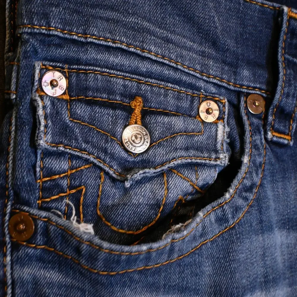 True Religion Men's 33 (33x30) Skinny Denim Distressed Jeans Faded Wash Western